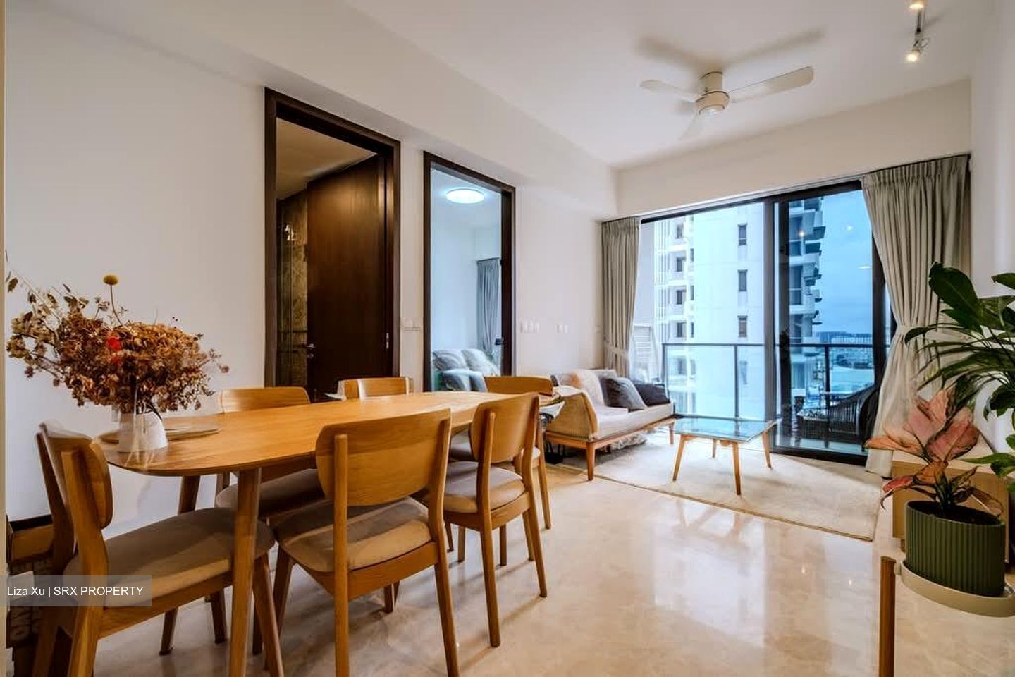 Amber 45 (D15), Apartment #555433211